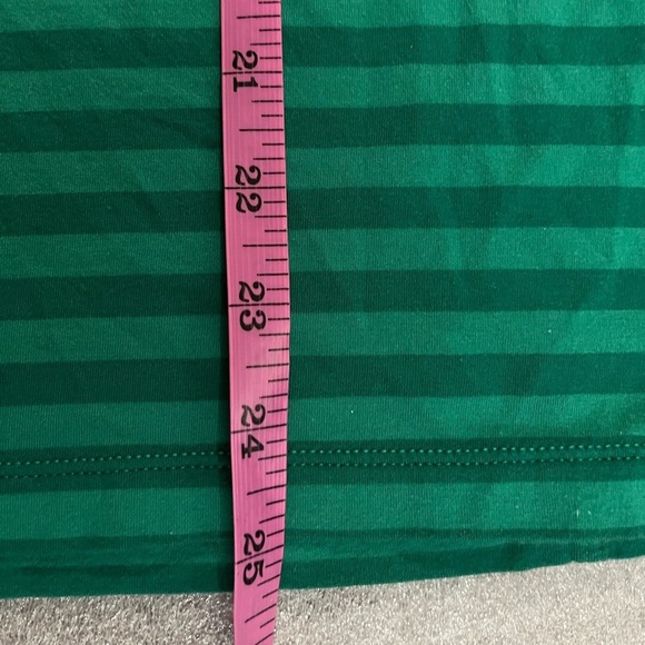 ❤️2/$30❤️[M]Kit and Ace Freesia Green Tank Top - Picture 6 of 8